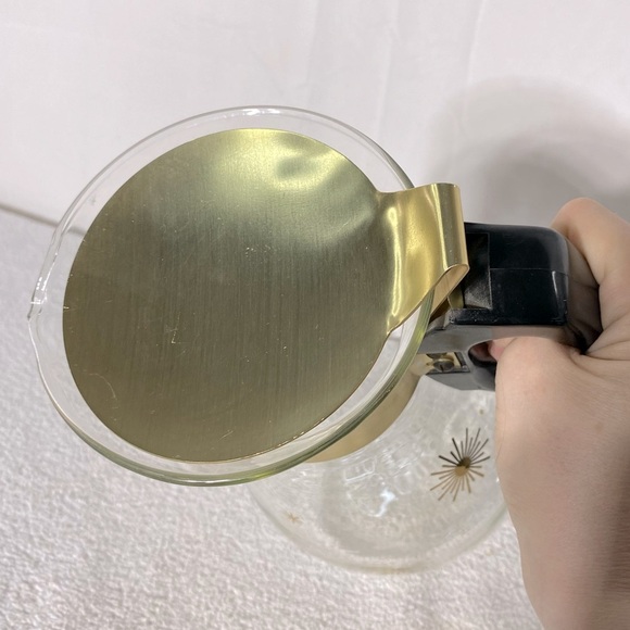 Vintage MCM PYREX Gold Atomic Print Glass Carafe W Lid - Picture 9 of 13